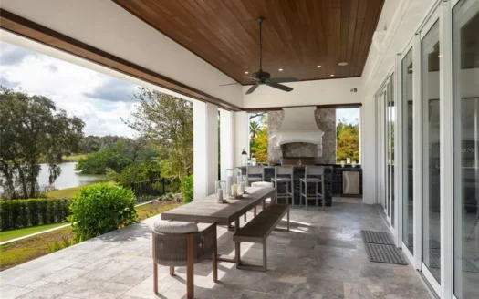 Free space in Finocchio